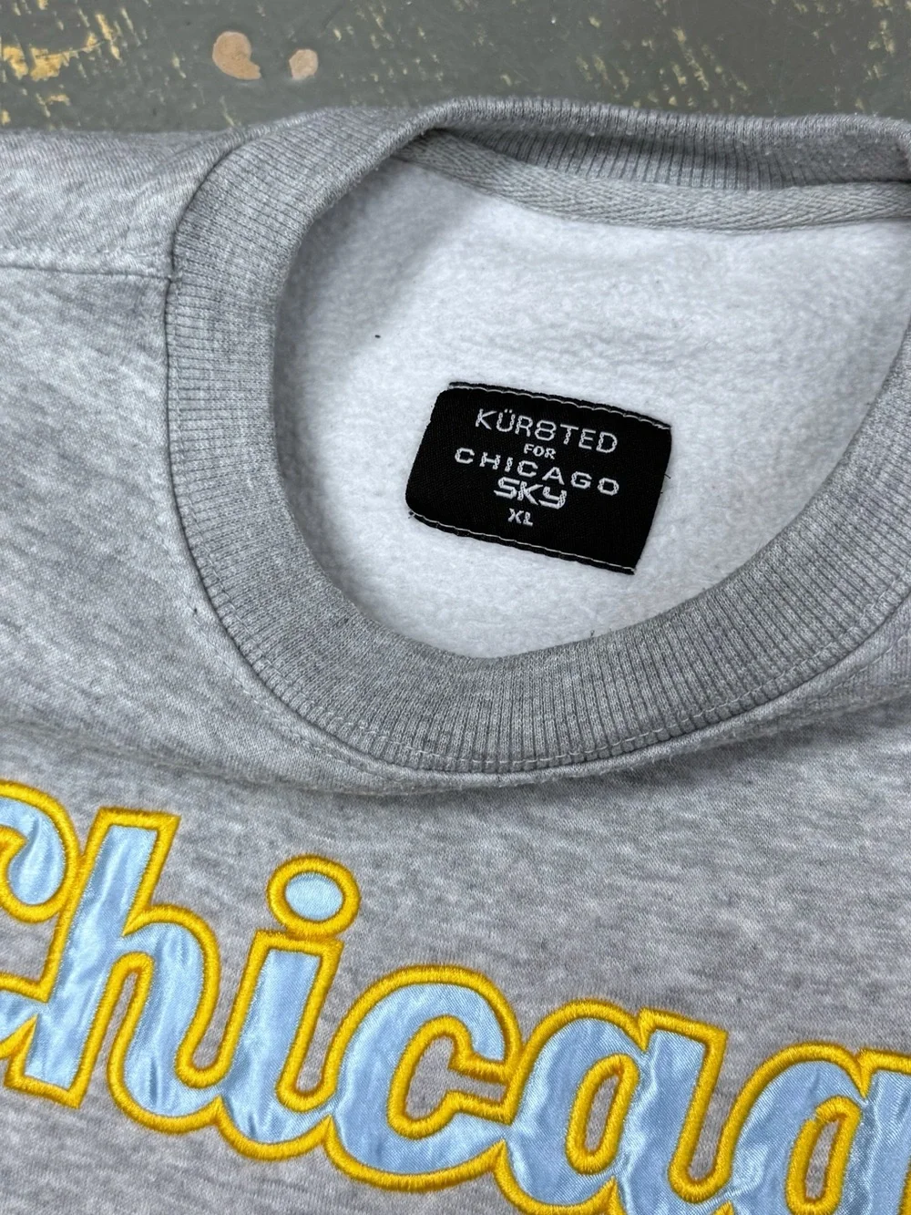 Kur8ted selling retro
